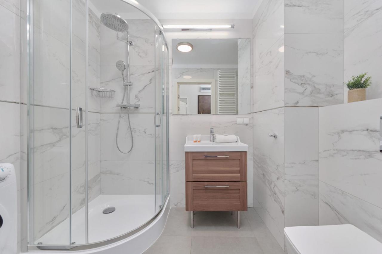 Pilsudskiego Stylish Apartment By Noclegi Renters Wroclaw Ngoại thất bức ảnh